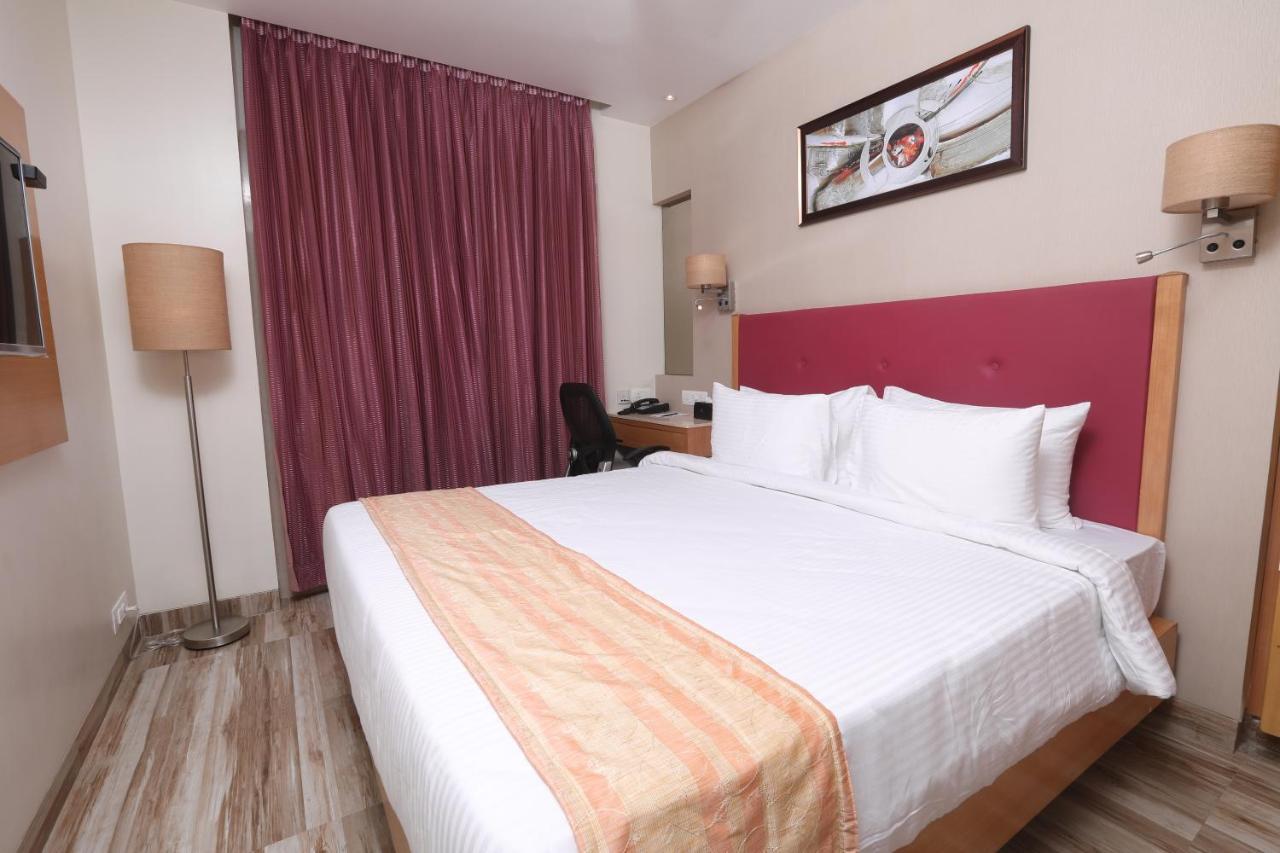 Hotel Cliffton Bombay Exterior foto